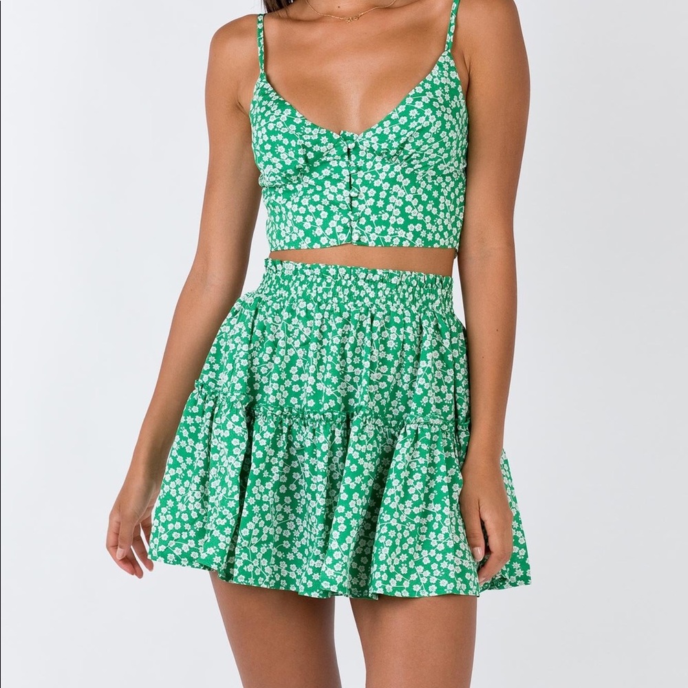 Princess Polly shah set green size 2 US NWT